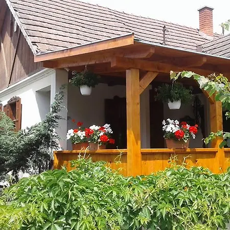 Felso Fogado Bed & Breakfast Felsőtold